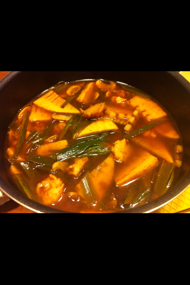 キノコタケノコたっぷり トムヤムクン レシピ 作り方 By ぴーちゃん3279 楽天レシピ キノコタケノコたっぷり トムヤムクン レシピ 作り方 By ぴーちゃん3279 楽天レシピ