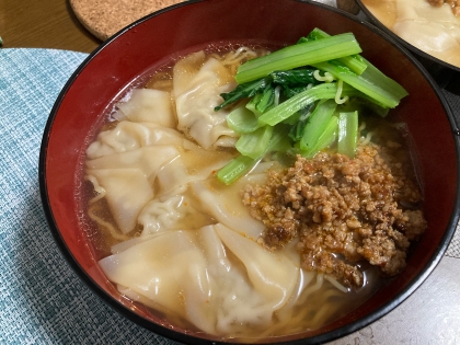 小松菜、豆苗のワンタン醤油ラーメン