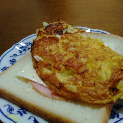 朝ご飯に美味しく頂きました(^_^)ﾉメーカーがないのでこんなのになりましたごめんなさいm(__)m