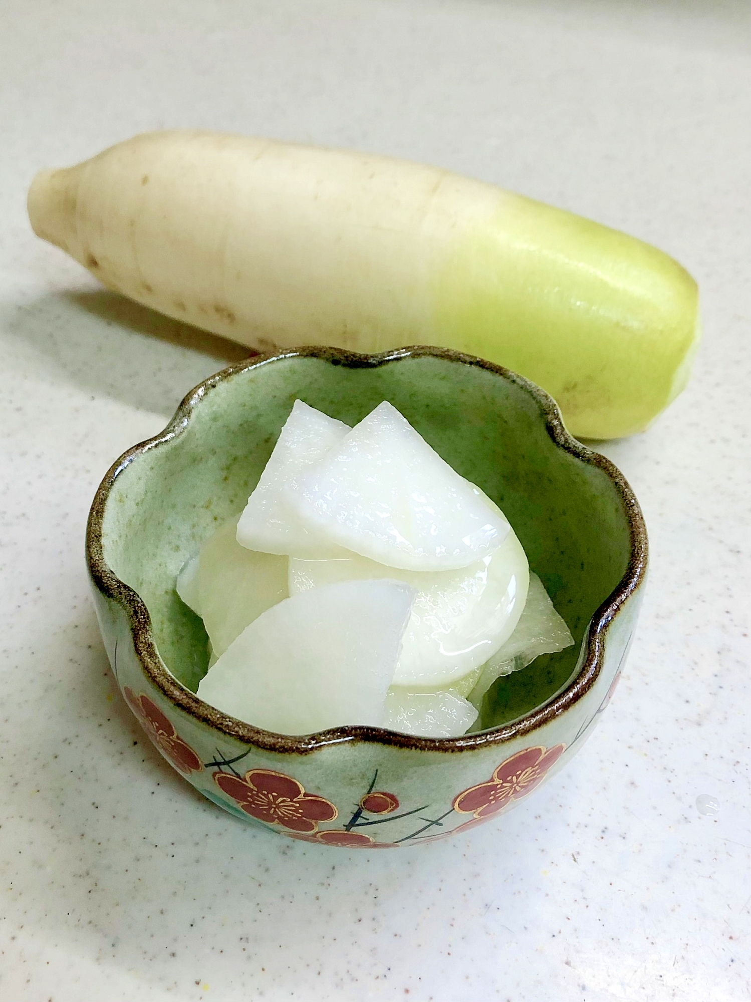 ★すぐ食べられる　大根の甘酢漬け★