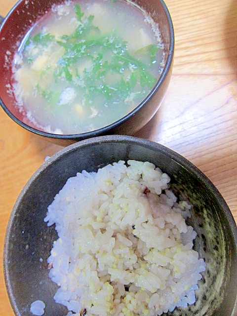 雑穀米と春菊卵スープ