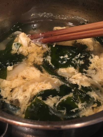 わかめと卵のコンソメスープ レシピ 作り方 By Tukuyo93 楽天レシピ