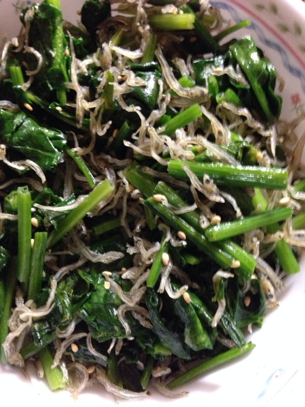 簡単 ほうれん草とじゃこのいためもの レシピ 作り方 By あんデシリットル 楽天レシピ 簡単 ほうれん草とじゃこのいためもの レシピ 作り方 By あんデシリットル 楽天レシピ