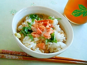 食欲ないときのサラサラ冷やし茶漬け