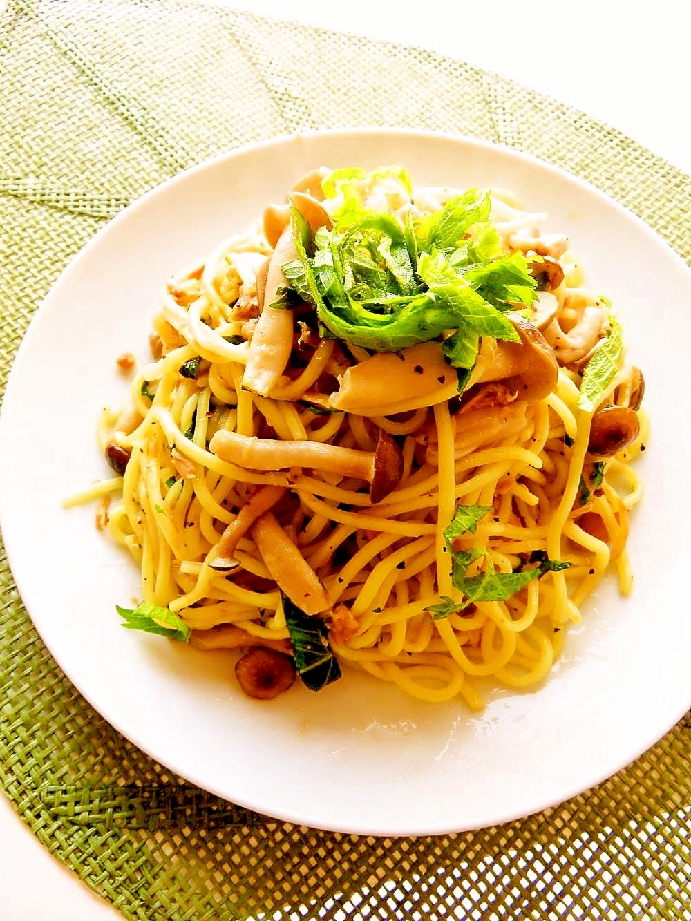 ☺️簡単♪ツナとしめじの青じそ塩焼きそば☺️