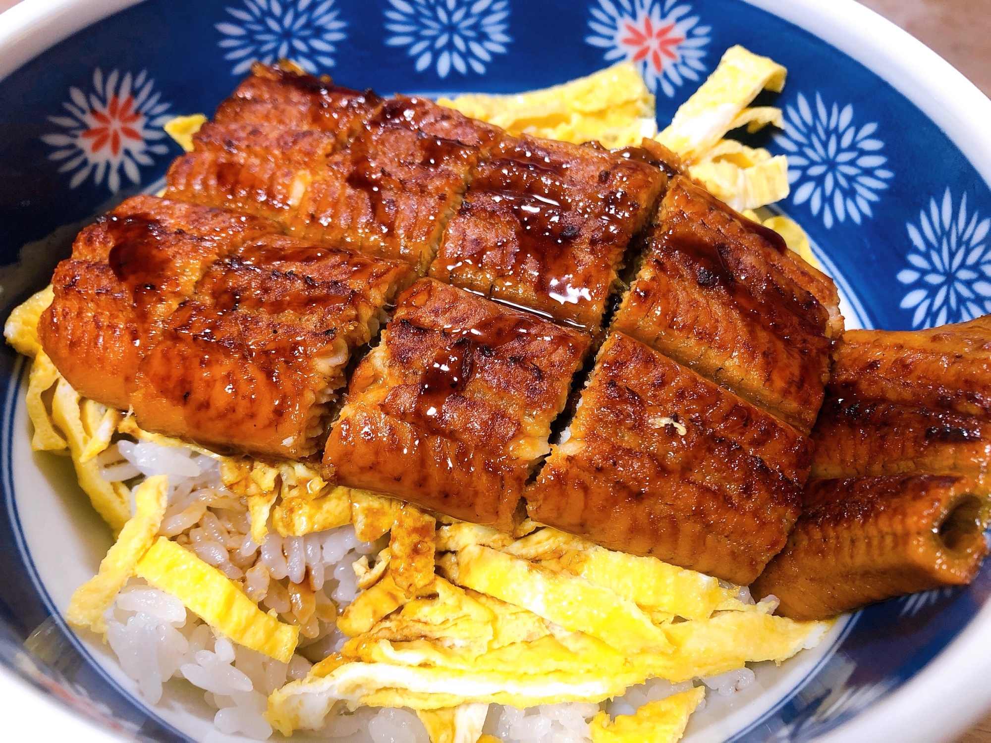 市販のうなぎが緑茶だけでふっくらと仕上がる方法