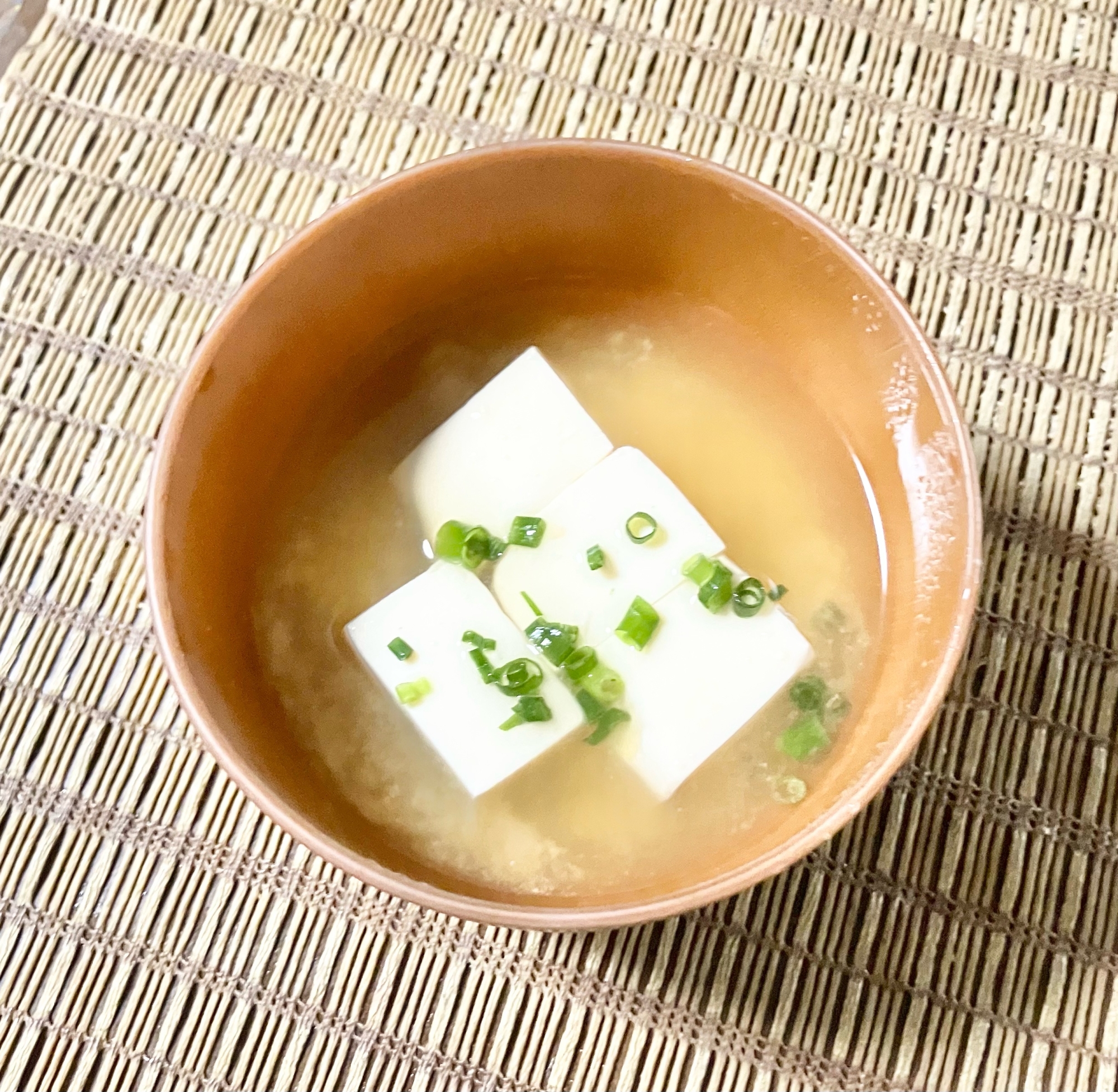 簡単☆小ネギと豆腐の味噌汁