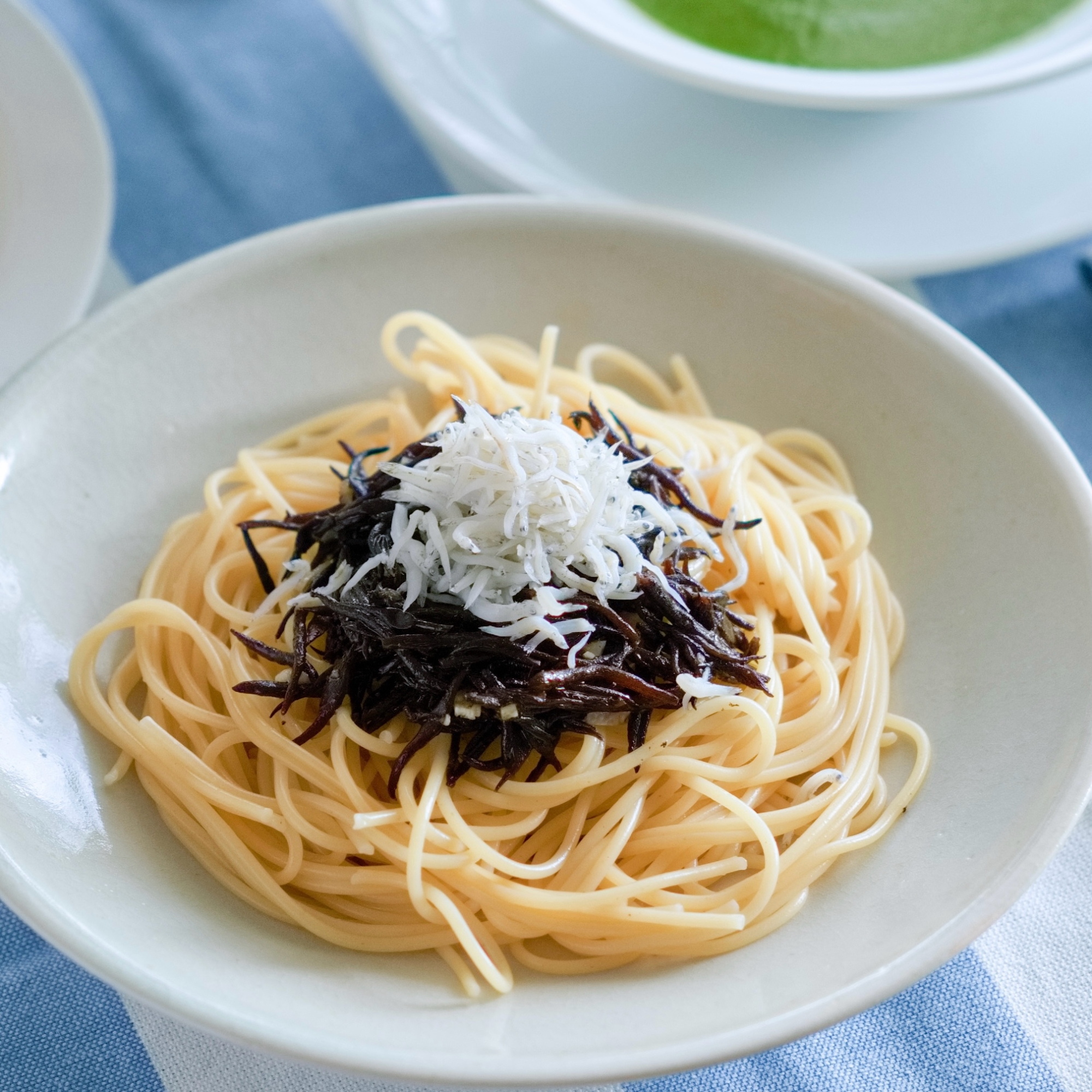ペペロンひじきとしらすのスパゲッティ
