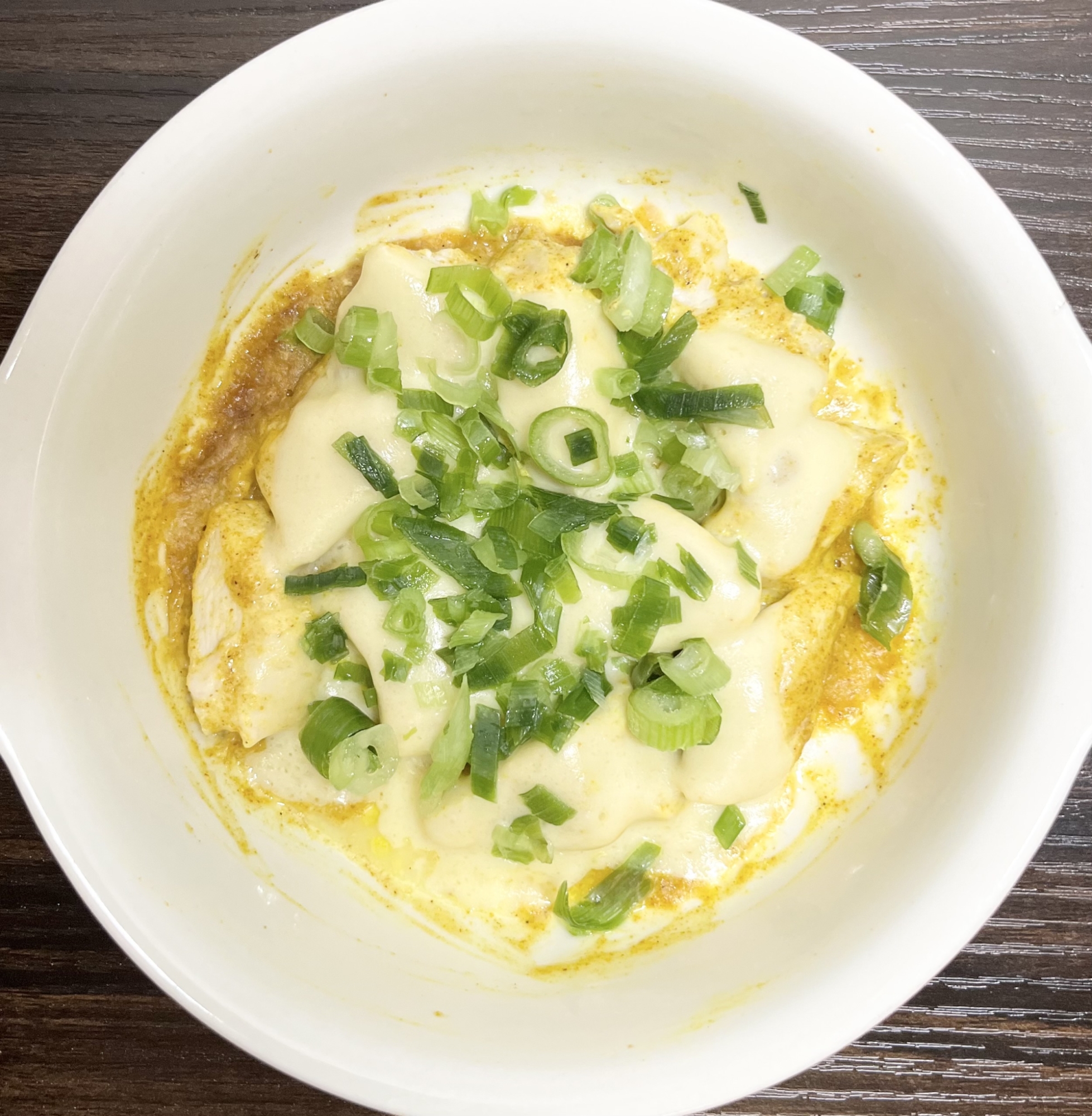 レンジで簡単☆鶏肉のカレーマヨチーズ