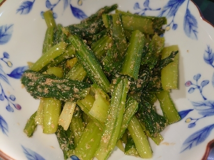 今日スーパーで小松菜がめっちゃ安かったんで作ってみました。めっちゃ旨かったっす( ﾟДﾟ)bごっつぁんですm(__)m