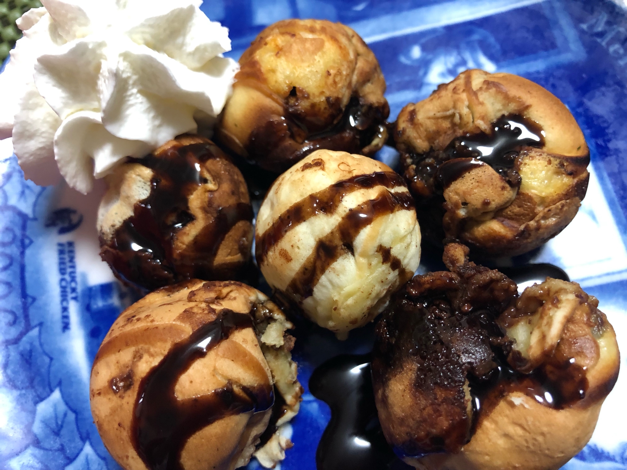 たこ焼き器でカンタン チョコチーズ入りミニボール レシピ 作り方 By りんりんりん 楽天レシピ