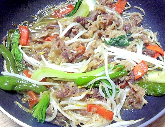 牛肉と野菜の焼き肉のタレ炒め