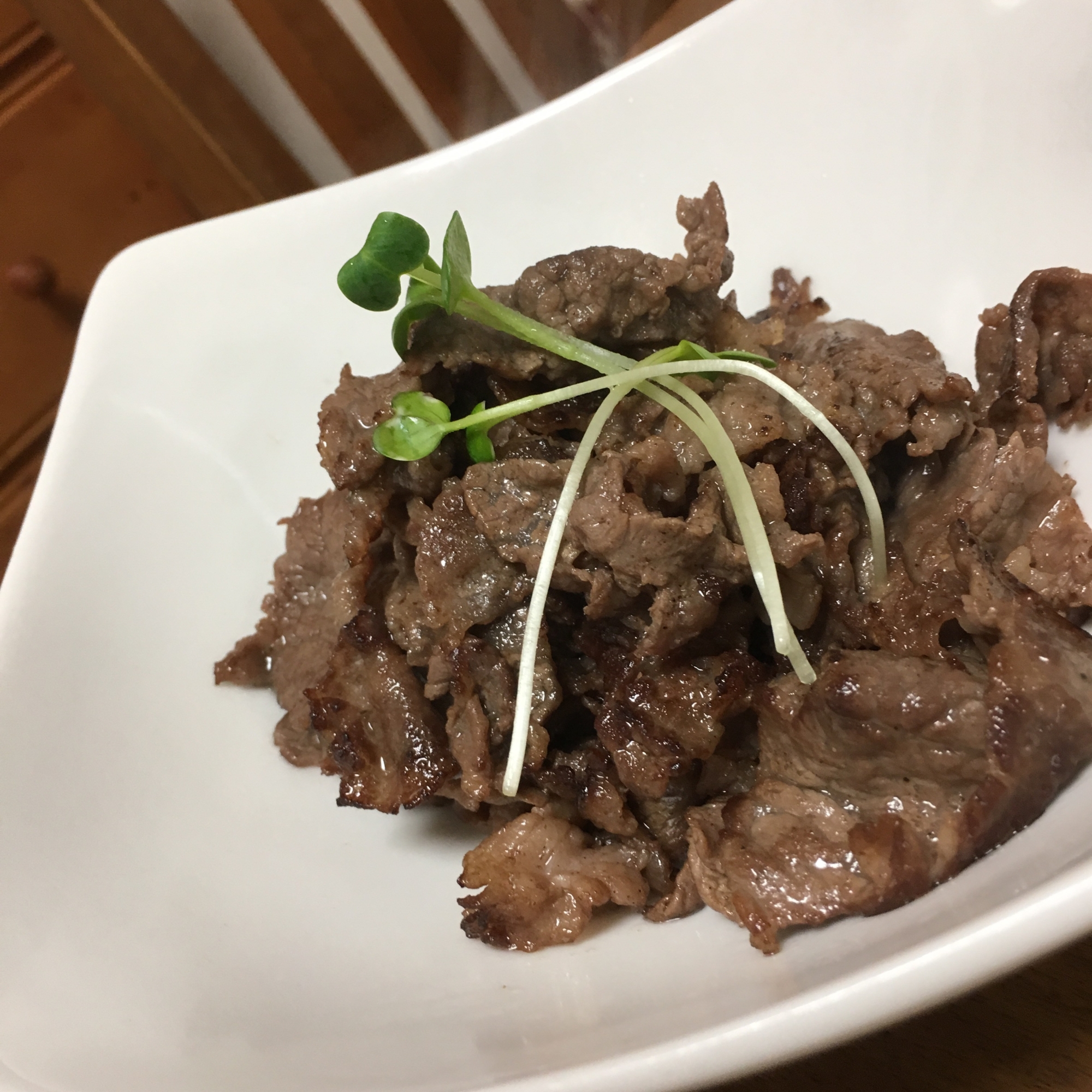 牛肉の甘辛炒め