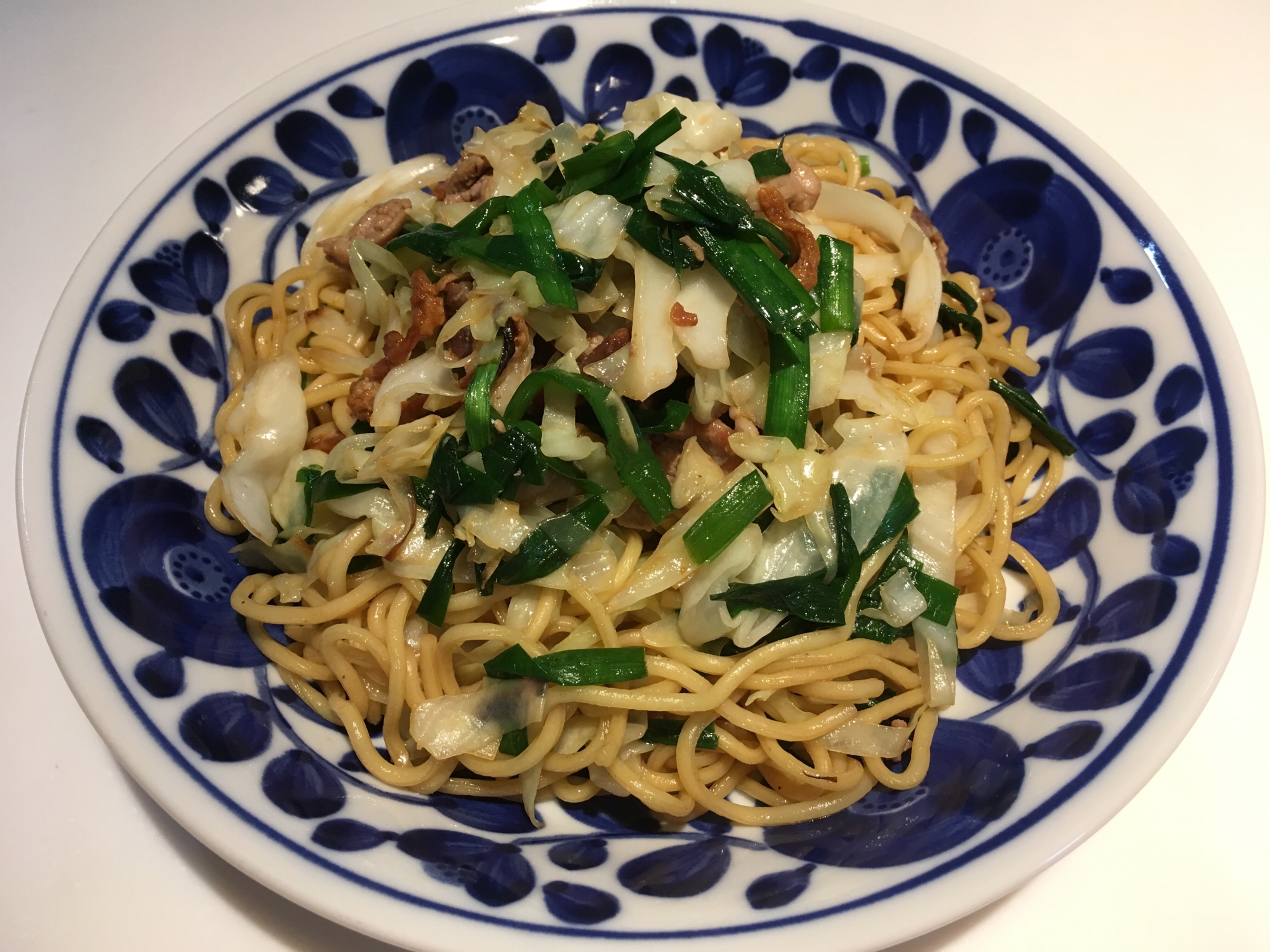 ニラとキャベツのオイスター醤油焼きそば