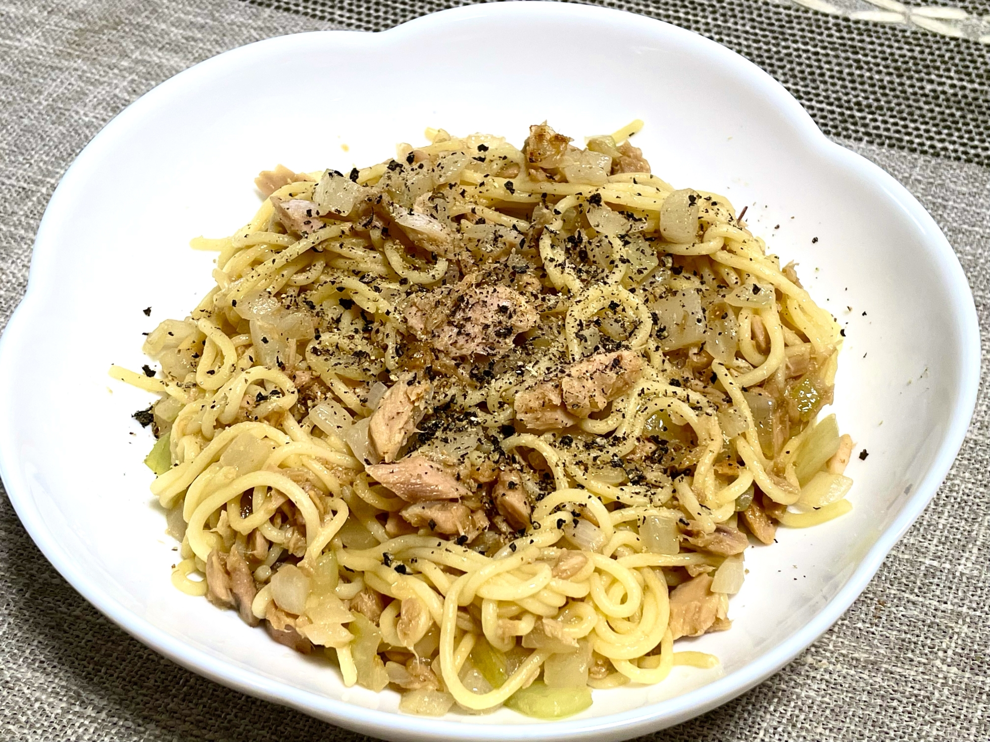 低糖質！　糖質0g麺で作るカンタン和風ツナパスタ