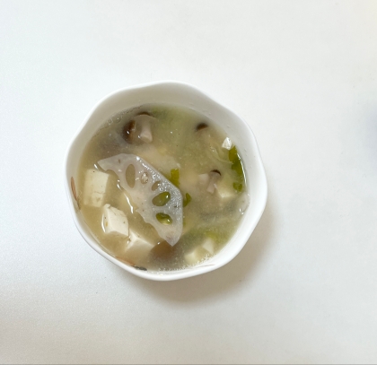 柚子風味☆豆腐とれんこんと麩の味噌汁