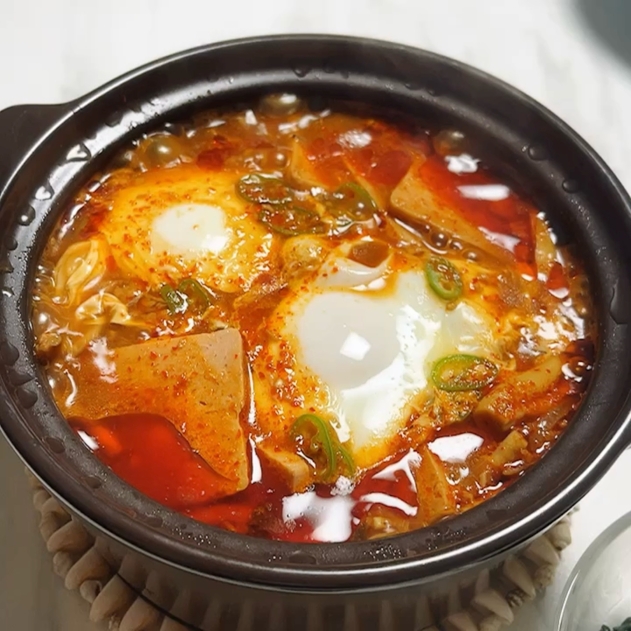 スパムスンドゥブチゲ♡~스팸순두부찌게~