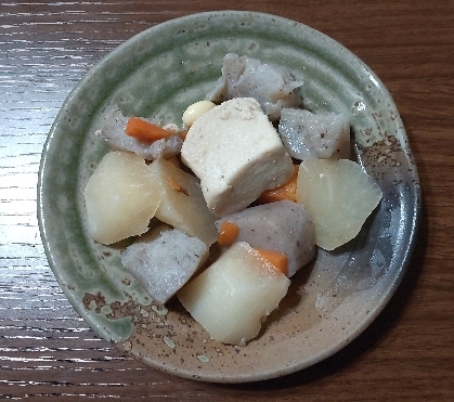 大根と人参と高野豆腐のめんつゆ煮