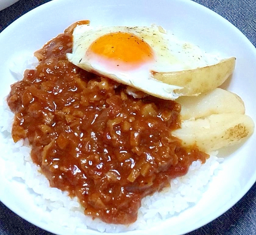 叩きこま切れ肉でキーマハヤシライス