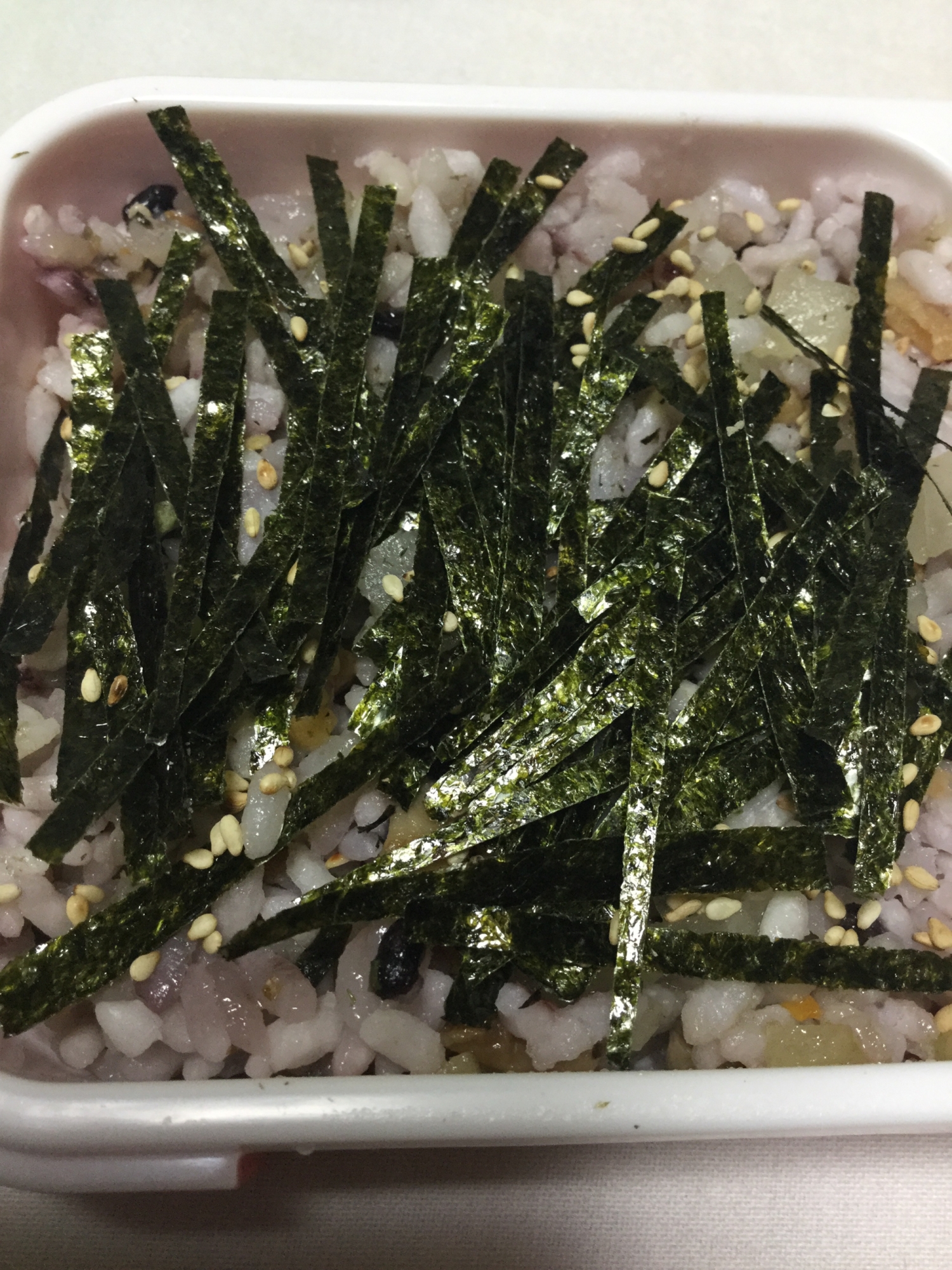 昆布茶風味の大根の混ぜ御飯