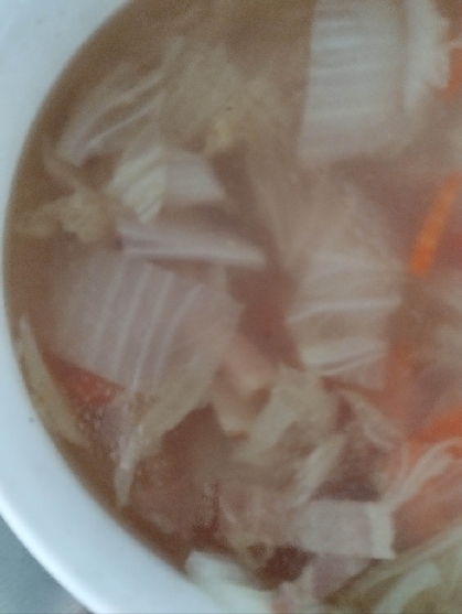ピリ辛白菜スープ