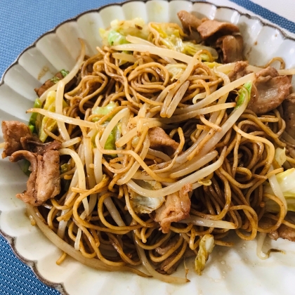 豚こま肉で上海焼きそば