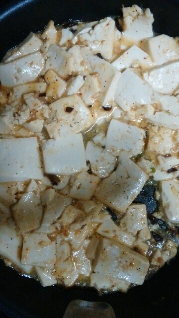豆腐と豚ひき肉の塩こうじ炒め