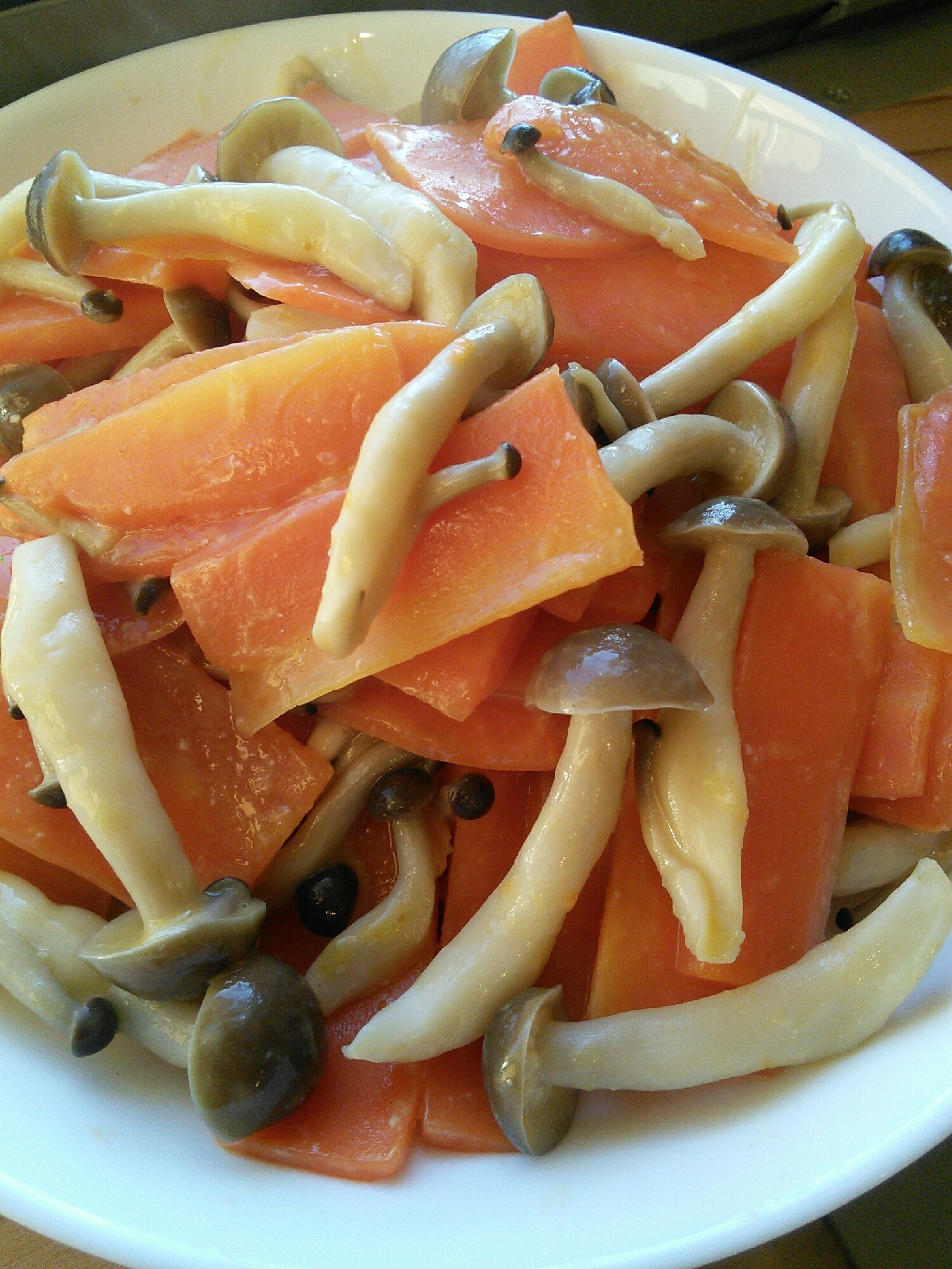 離乳食完了期 にんじんとしめじのマヨみそ炒め レシピ 作り方 By ひもみん 楽天レシピ 離乳食完了期 にんじんとしめじのマヨみそ炒め レシピ 作り方 By ひもみん 楽天レシピ