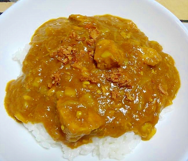 野菜の皮も炊飯器で加熱して時短カレー