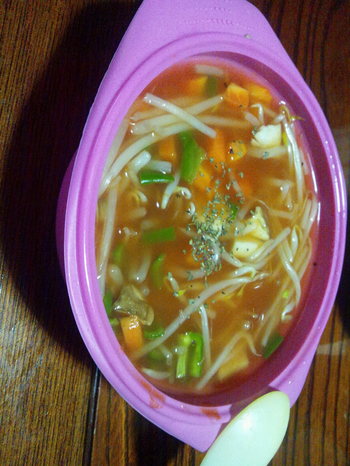 適当野菜のスープ