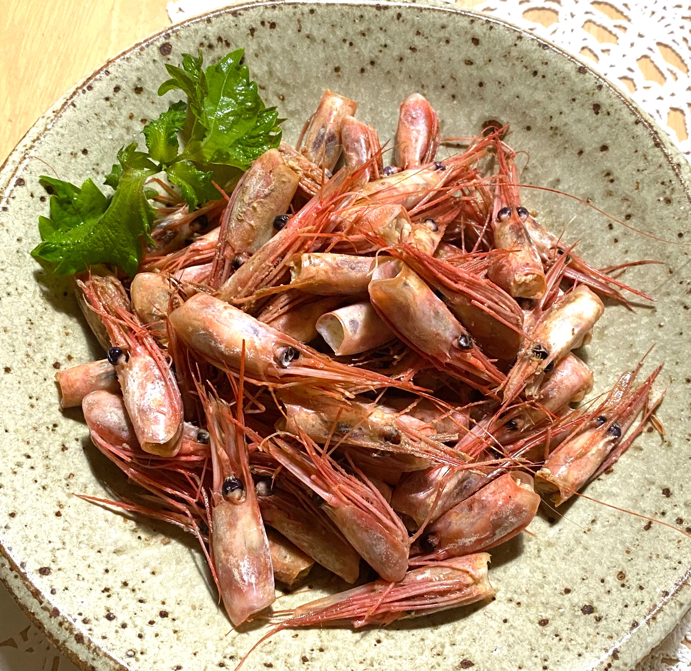 レンジで簡単 甘海老の頭のしょうゆ酒蒸し レシピ 作り方 By Chico Eko 楽天レシピ レンジで簡単 甘海老の頭のしょうゆ酒蒸し レシピ 作り方 By Chico Eko 楽天レシピ