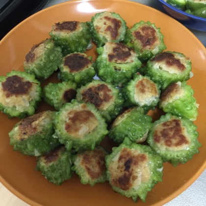 簡単！苦手なゴーヤも☆肉詰めなら食べられるよ♥