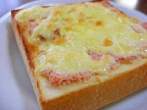 チーズ明太子トースト