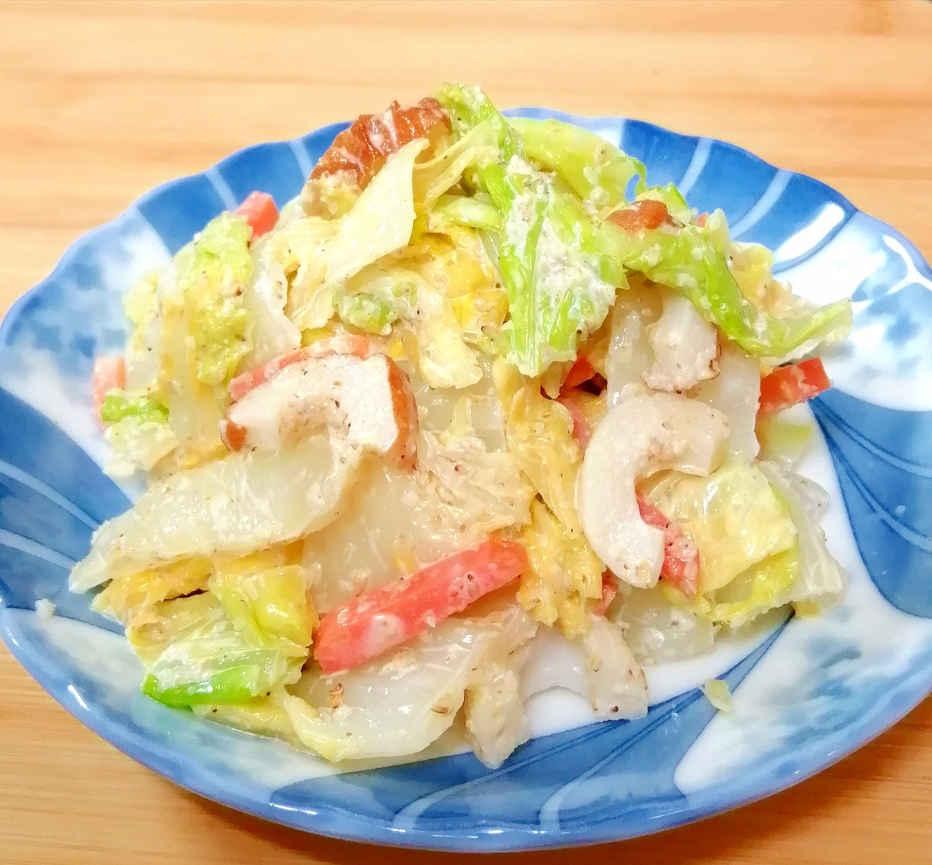 白菜と竹輪のごまマヨネーズ和え