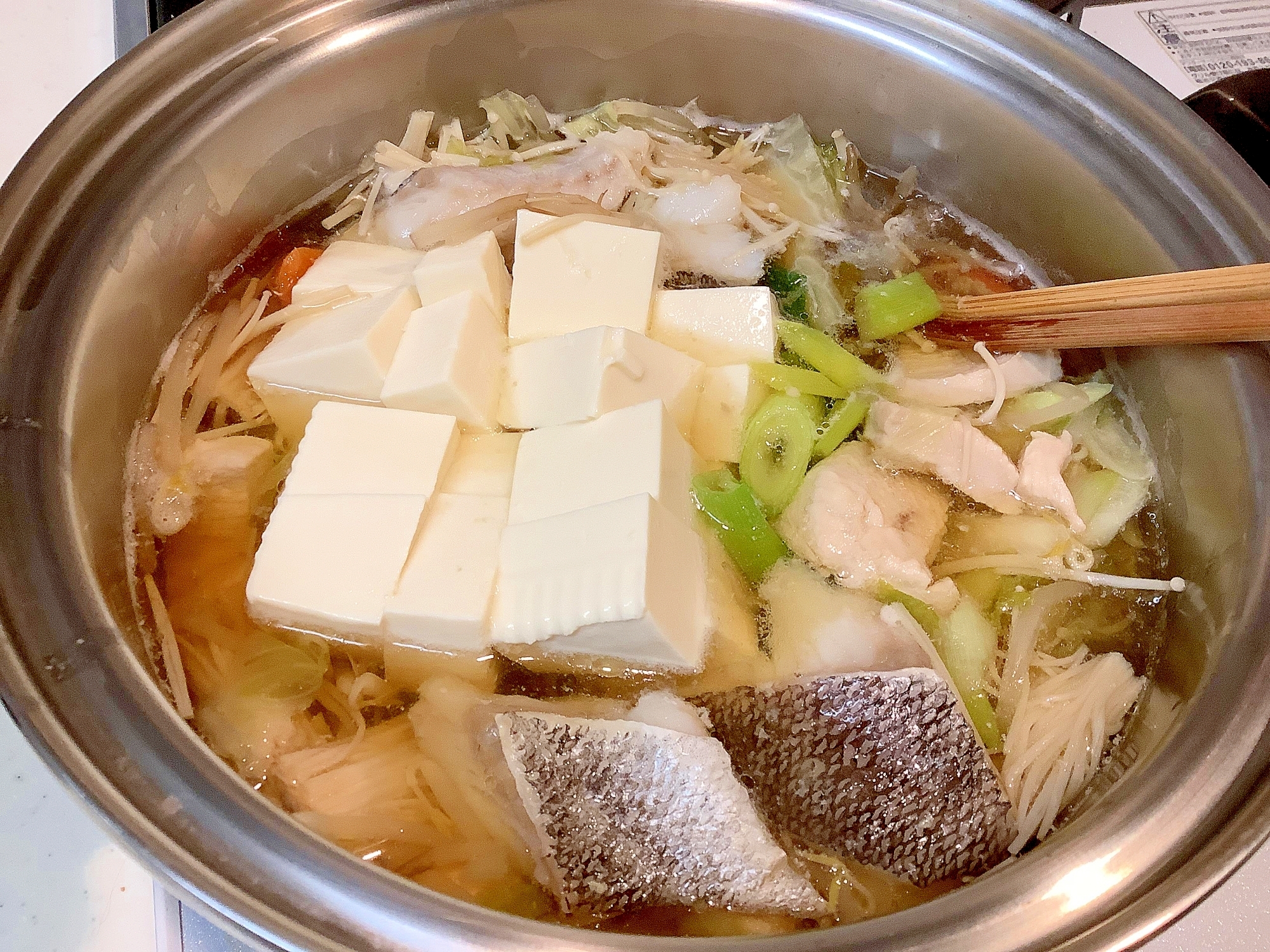 家にある物で寄せ鍋