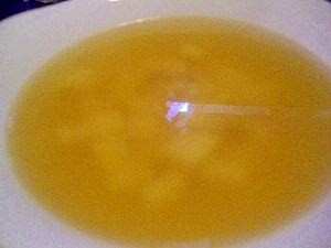 やさしい味わい～豆腐のコンソメスープ