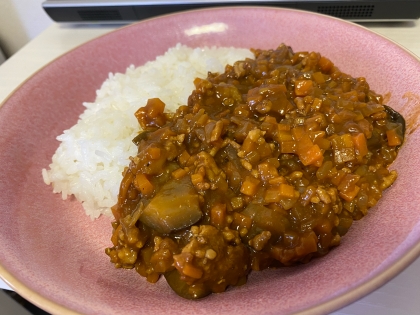 ✿フライパンで簡単に✿茄子のキーマカレー