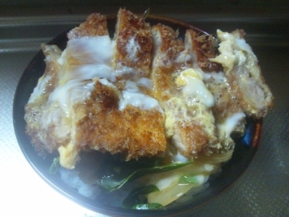 簡単！一人用土鍋で作る☆かつ丼