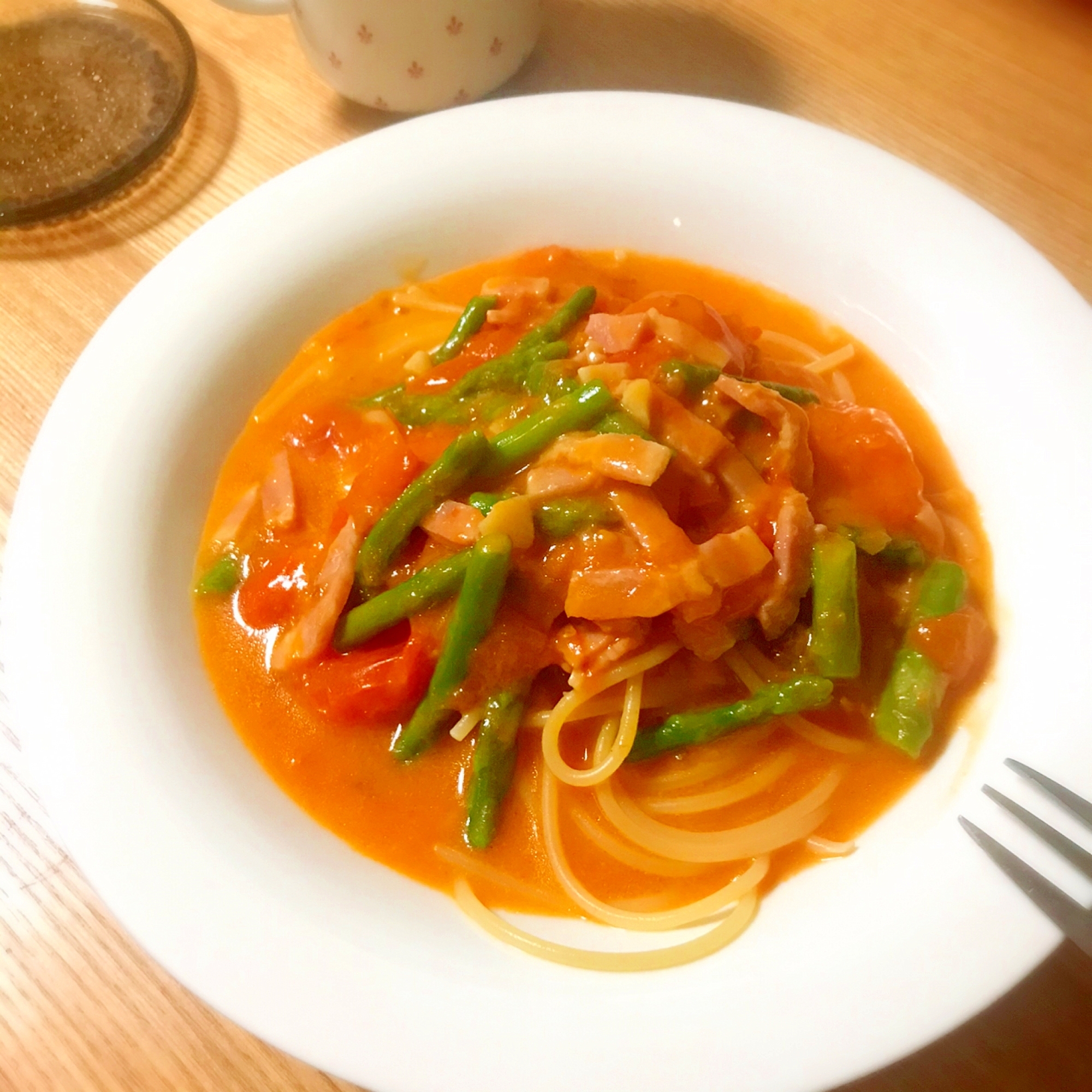 かに缶の汁で作る！蟹風味トマトクリームパスタ