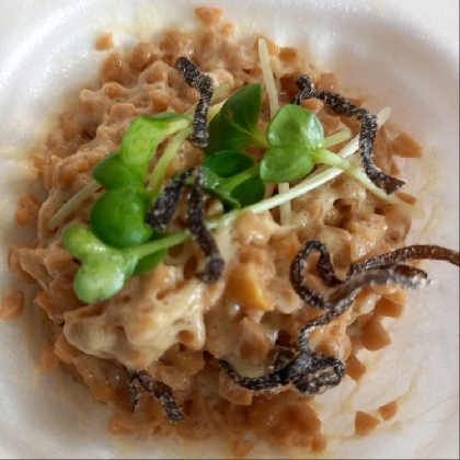 かいわれ大根と塩昆布の納豆