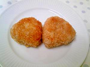 トースターで簡単 焼きおにぎり レシピ 作り方 By こまった7170 楽天レシピ トースターで簡単 焼きおにぎり レシピ 作り方 By こまった7170 楽天レシピ