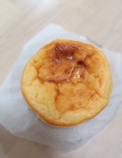 ヨーグルトとHMで超簡単濃厚チーズケーキ