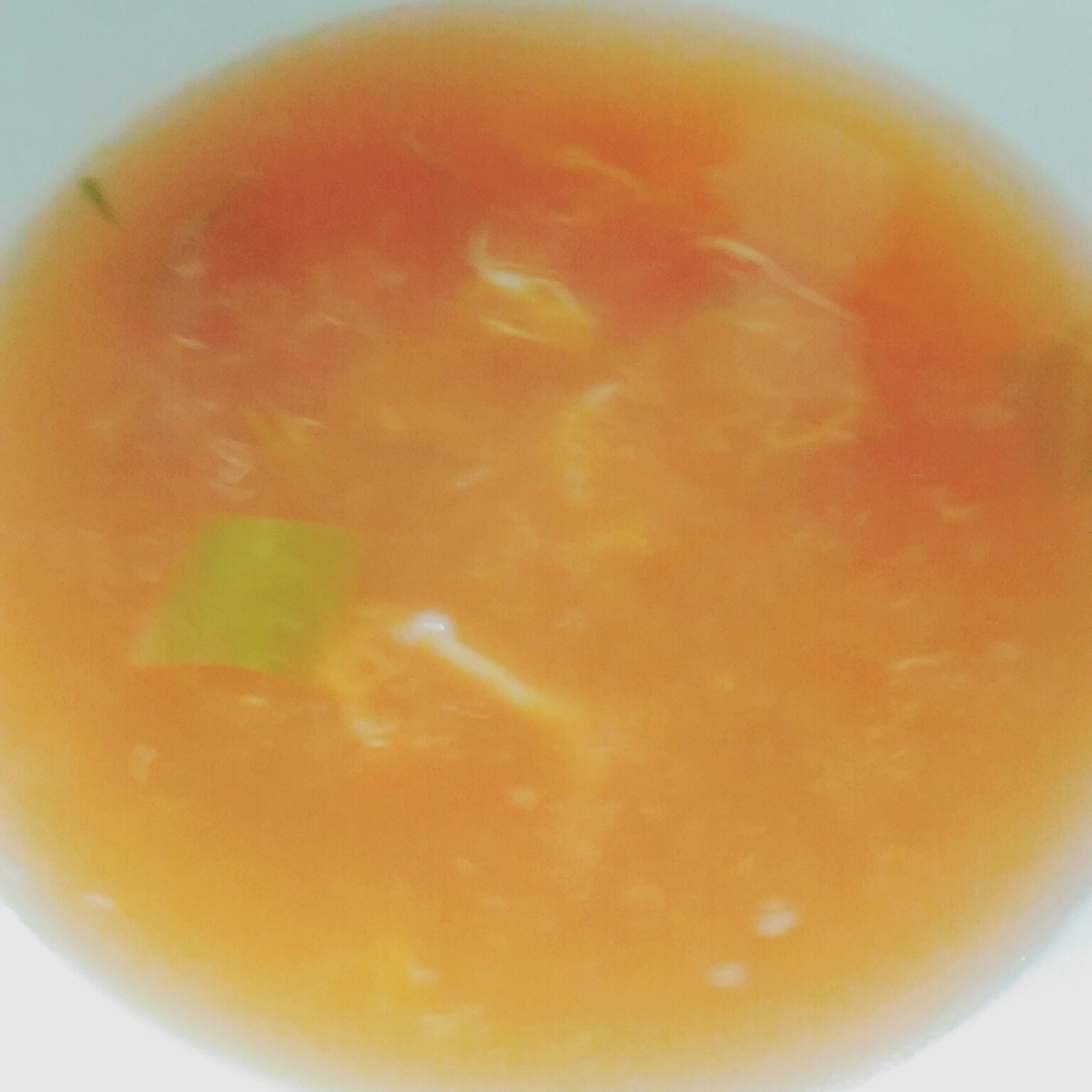 トマト風味スープ