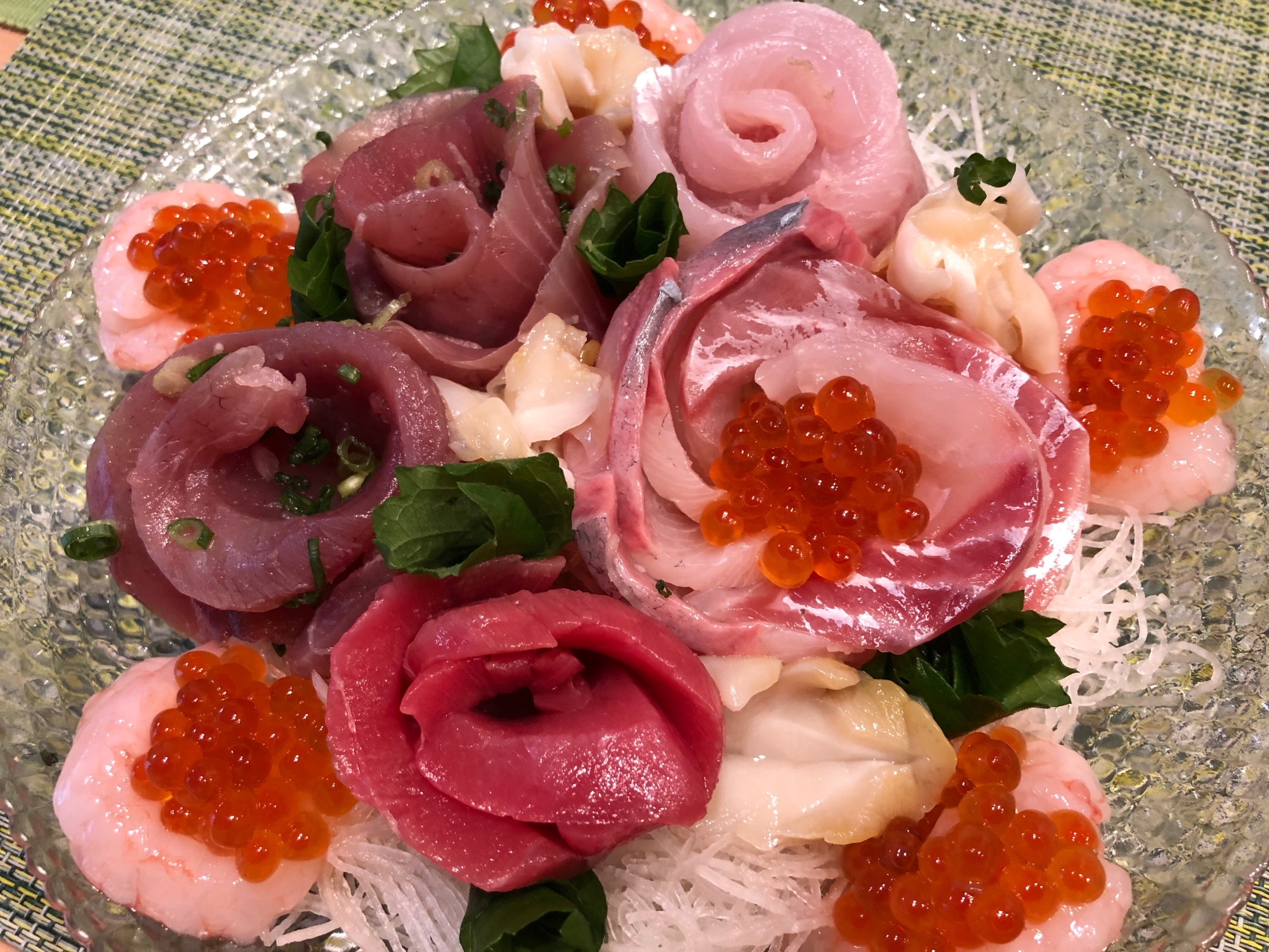 お祝いに お刺身の花盛り ケーキ盛り レシピ 作り方 By St1225 楽天レシピ お祝いに お刺身の花盛り ケーキ盛り レシピ 作り方 By St1225 楽天レシピ