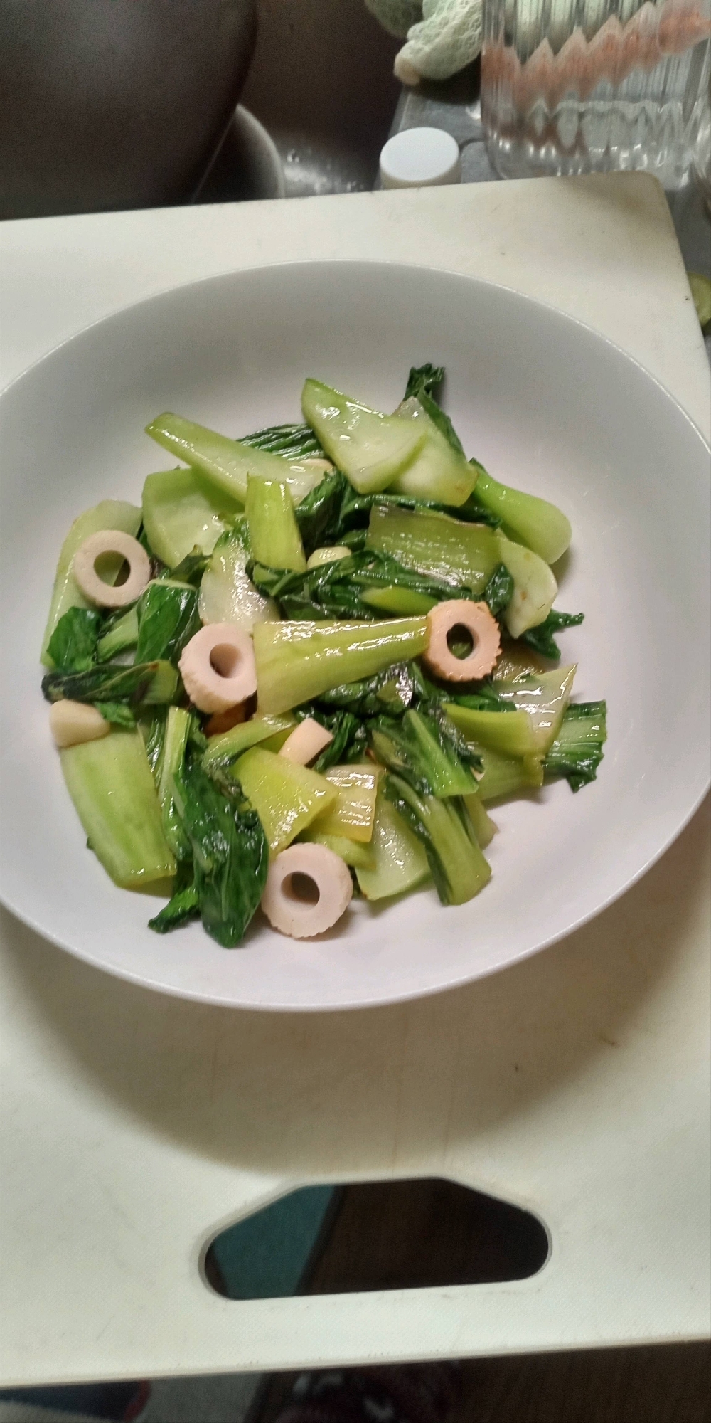 ちくわとチンゲン菜のオイスターソース炒め