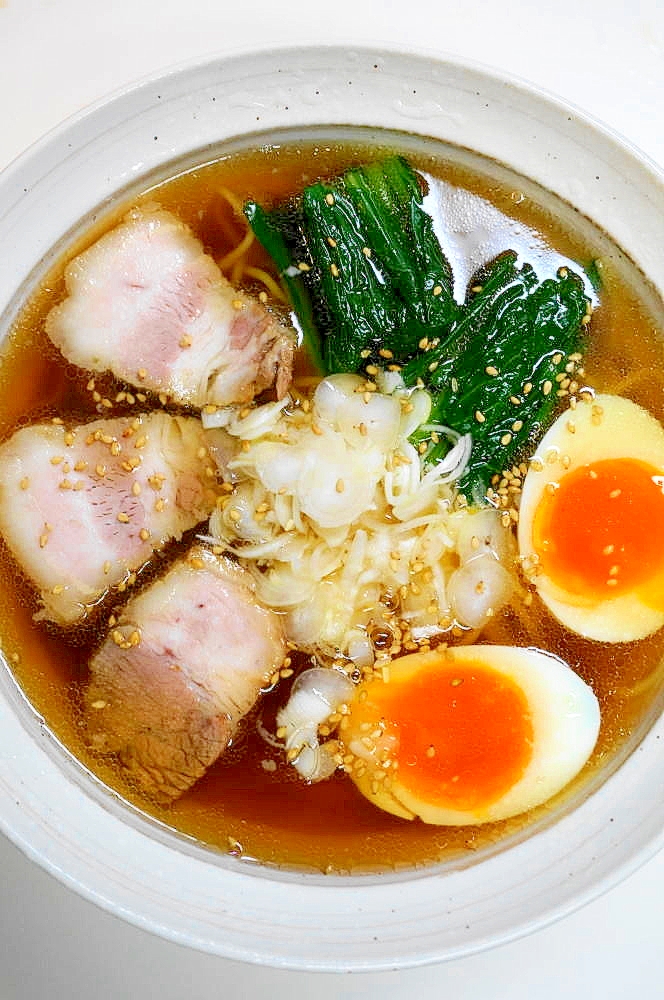 リメイク・豚の角煮の下茹で汁で!角煮入りラーメン