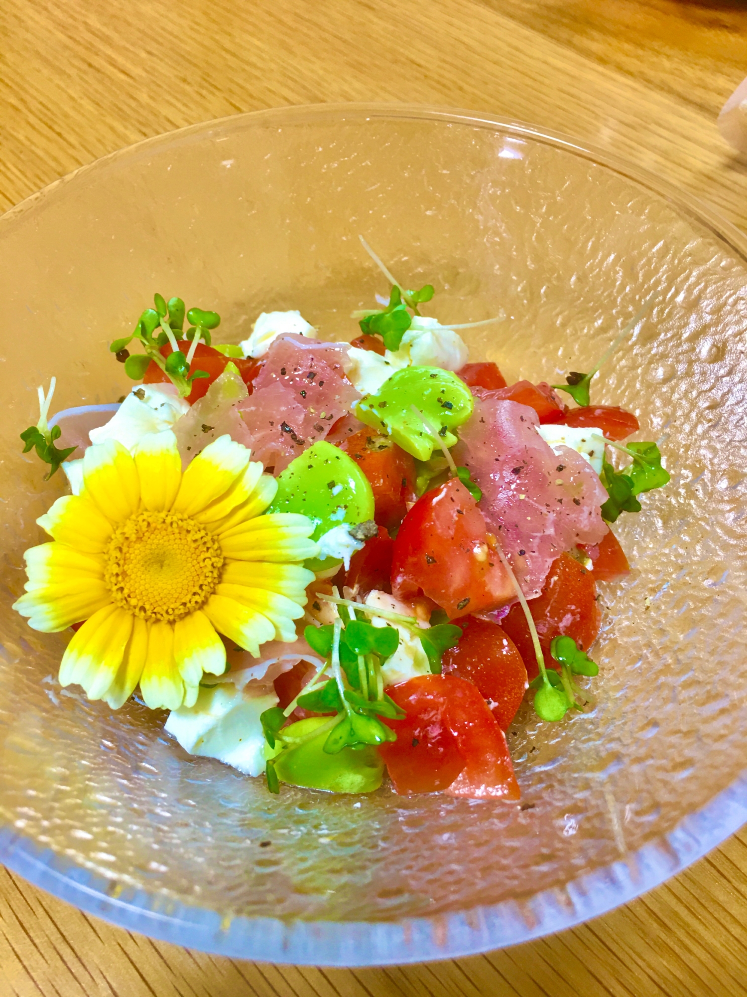 そら豆とトマト＆生ハムのイタリアンサラダ