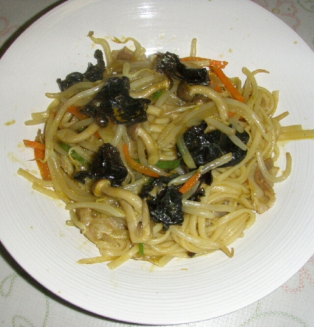 カレー味の焼きうどん