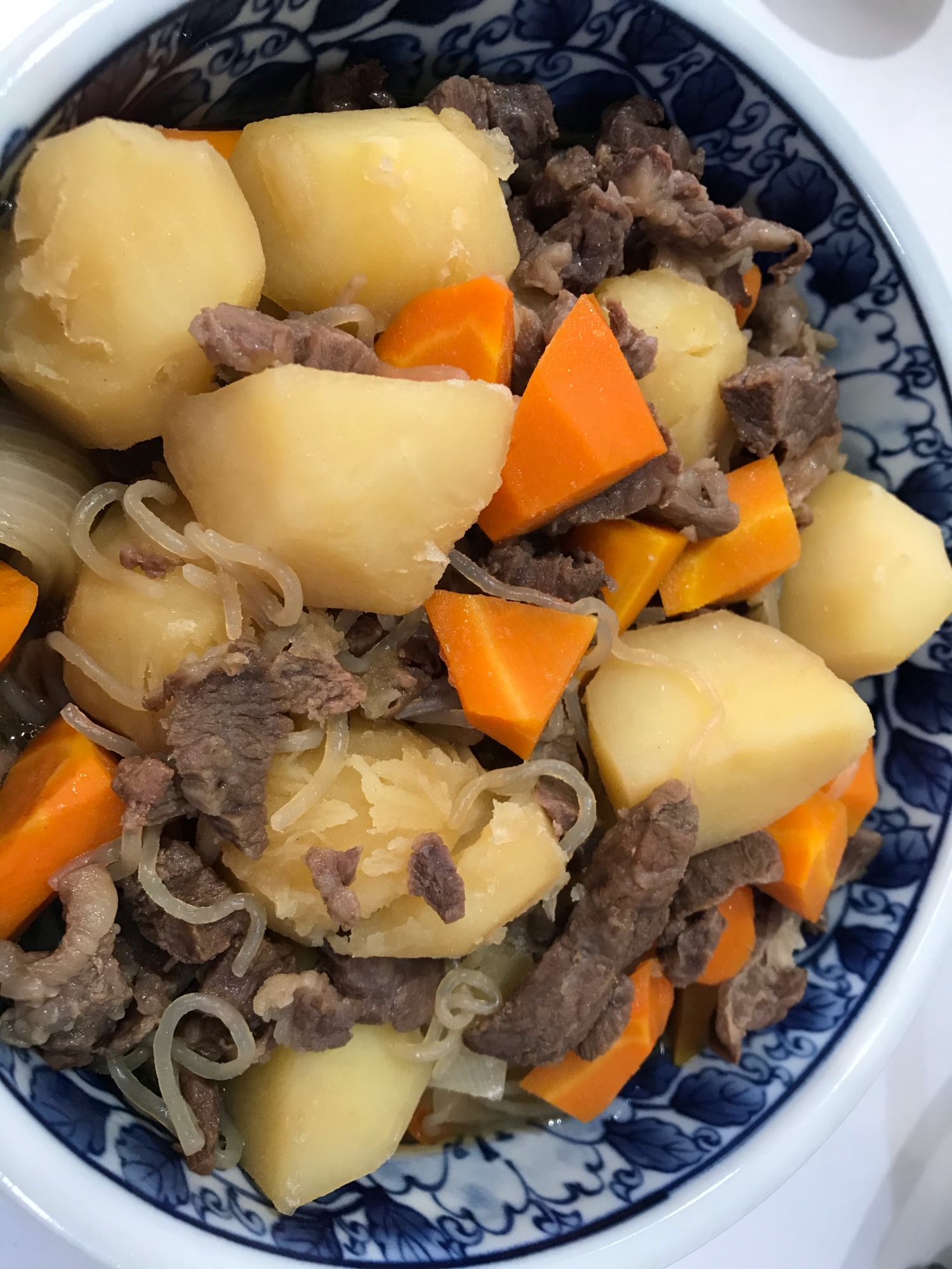 牛すじ肉じゃが レシピ 作り方 By 茶太子 楽天レシピ 牛すじ肉じゃが レシピ 作り方 By 茶太子 楽天レシピ