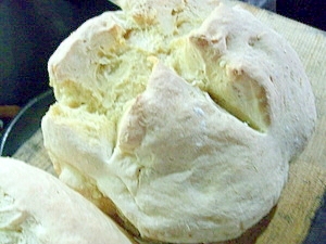 大きな白パン